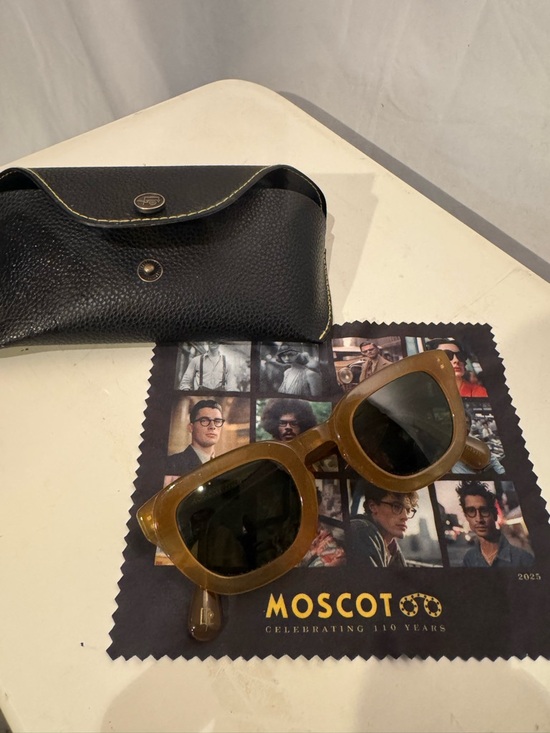 MOSCOT Telena Accessories - MOSCOT Telena Sunglasses
